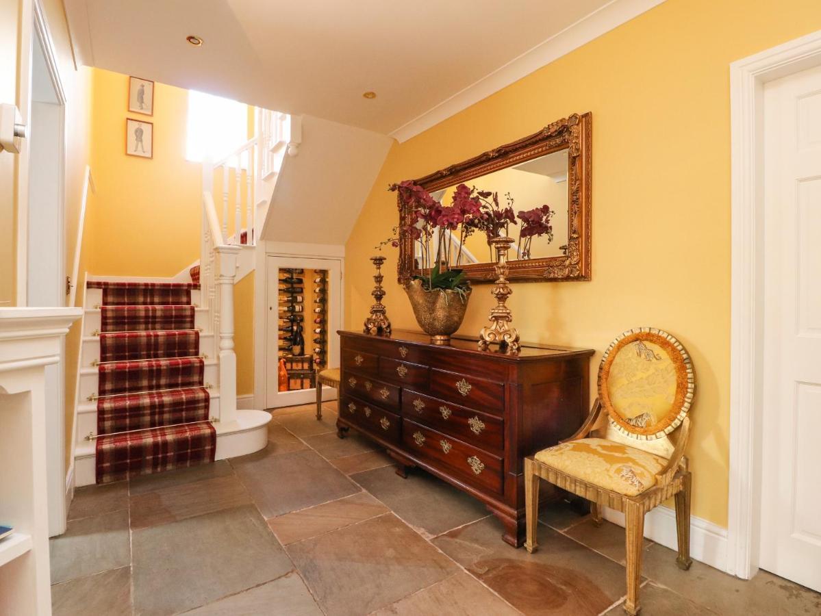 Villa Moor End Manor à Poulton-le-Fylde Extérieur photo