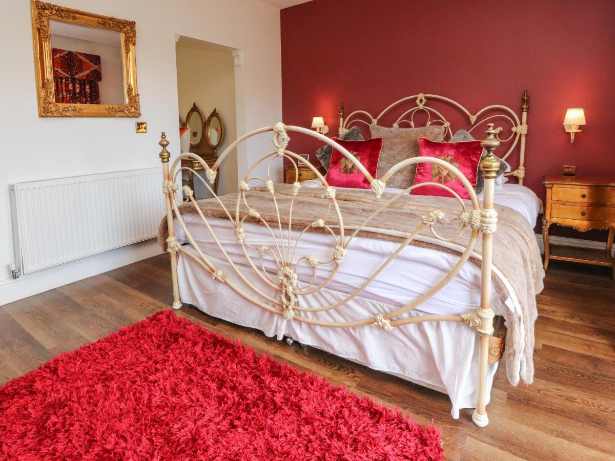 Villa Moor End Manor à Poulton-le-Fylde Extérieur photo